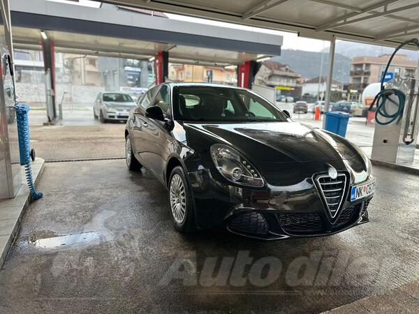 Alfa Romeo - Giulietta - 1.6 JTDm