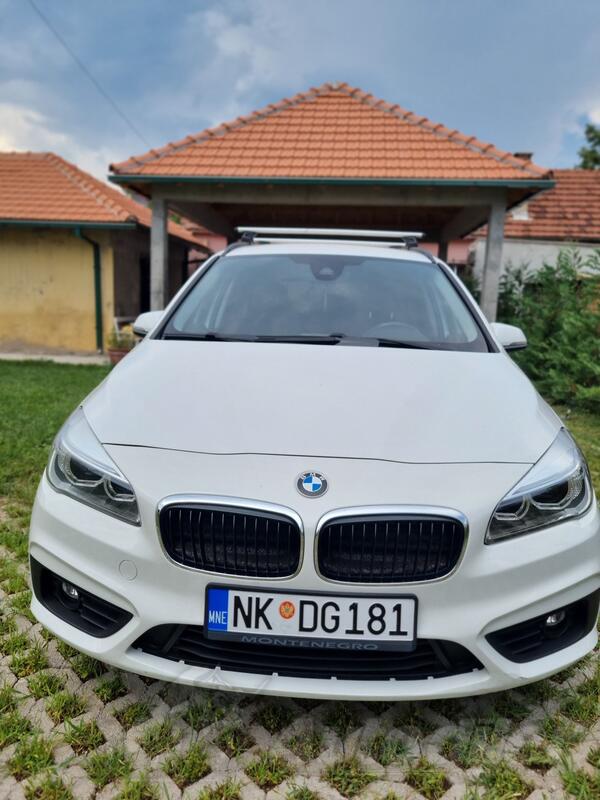 BMW - 218 Gran Tourer - 218 D