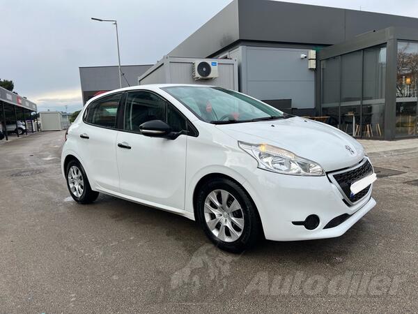 Peugeot - 208 - 1.4hdi