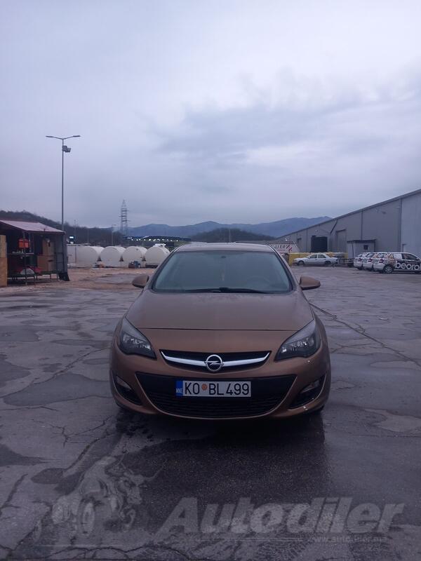 Opel - Astra