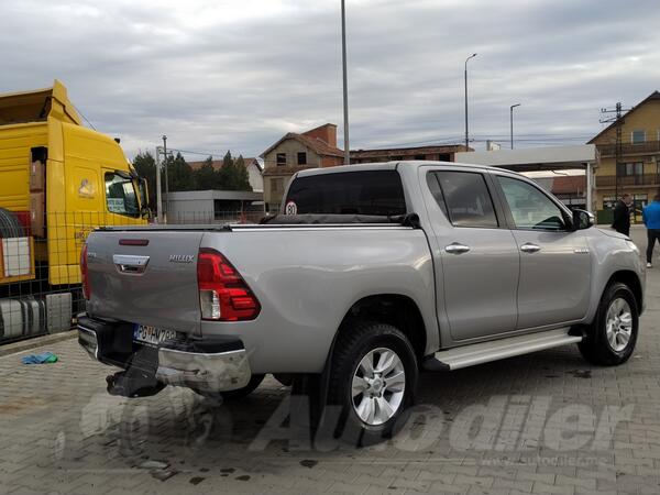 Toyota - Hilux - 2.4 D-4D