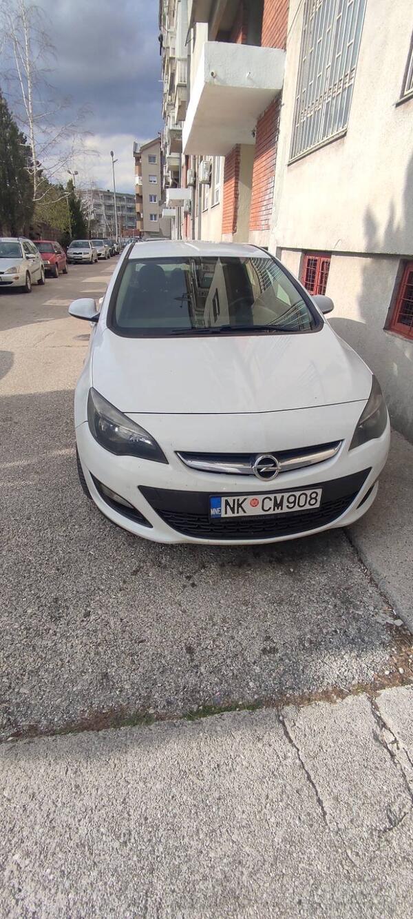 Opel - Astra