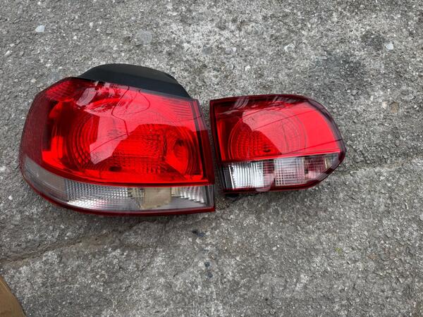 Oba stop svjetla za Volkswagen - Golf 6    - 2009, 2013