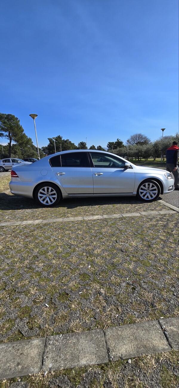 Volkswagen - Passat - 1.6 tdi