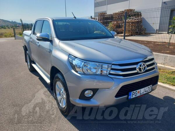 Toyota - Hilux - 2.4 D-4D 4x4 DC M/T