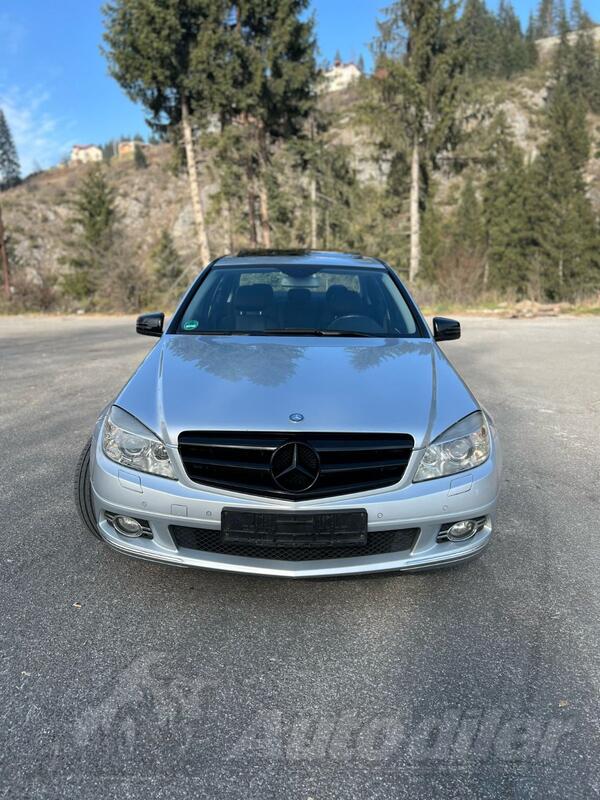 Mercedes Benz - C 250