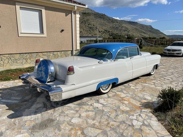 Cadillac - Deville - 5.0