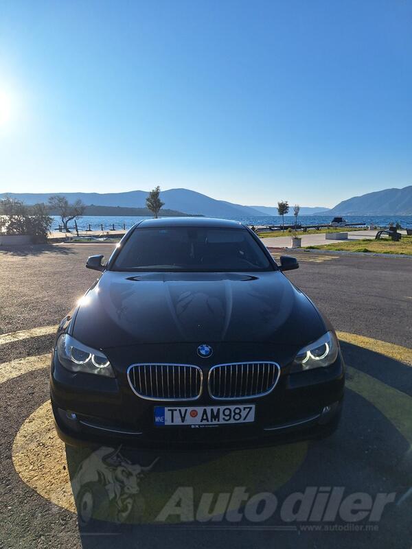 BMW - 520 - F10