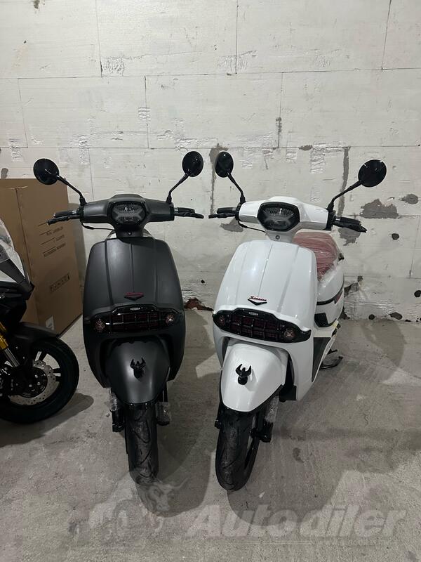 Victoria - VICTORIA MOTORRAD PIAGGIO MOTOR 300cc