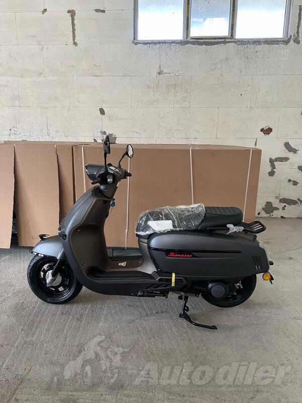 Victoria - VICTORIA MOTORRAD PIAGGIO MOTOR 300cc