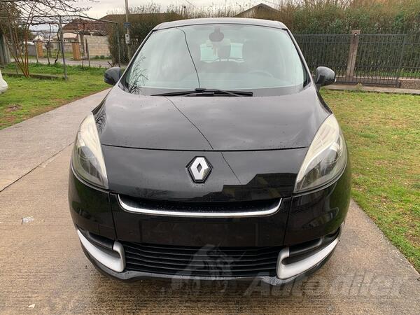 Renault - Scenic - 1.5 dci