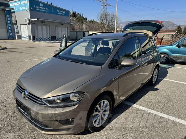 Volkswagen - Golf Sportsvan - 1.6 tdi
