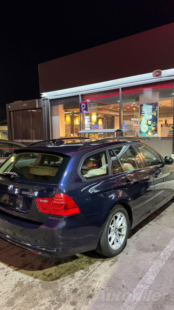 BMW - 320 - 2.0