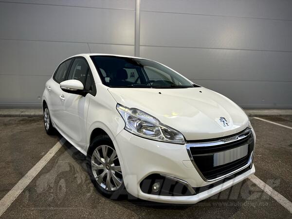 Peugeot - 208 - 1.6 HDI