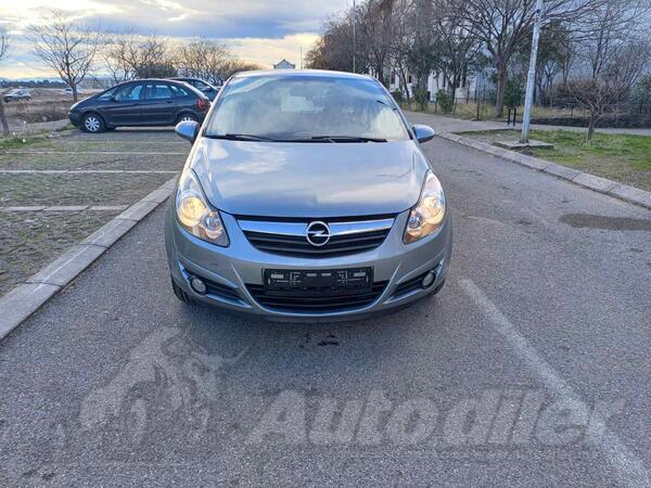Opel - Corsa - 1.3 DCI