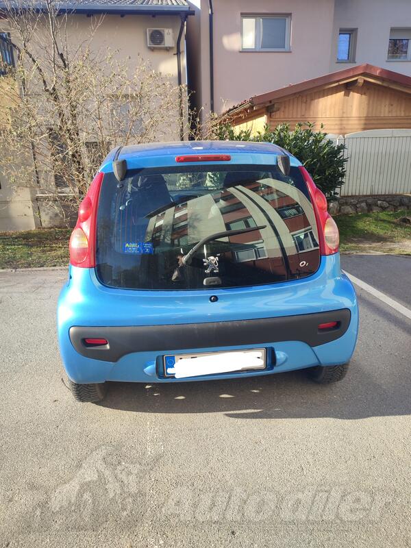 Peugeot - 107 - 1.0