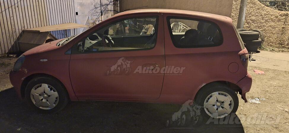 Toyota - Yaris - 1.3