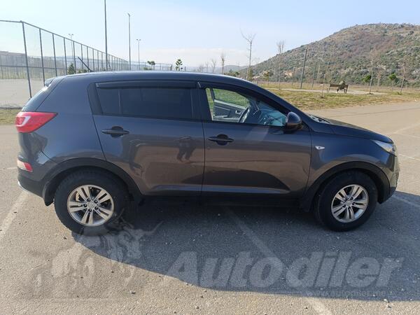 Kia - Sportage - 1.7