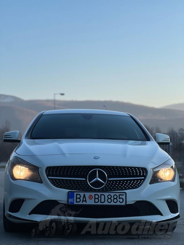 Mercedes Benz - CLA 200 - CLA200d