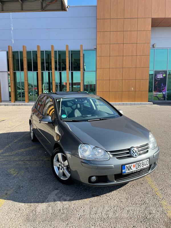Volkswagen - Golf 5 - 1.9TDI