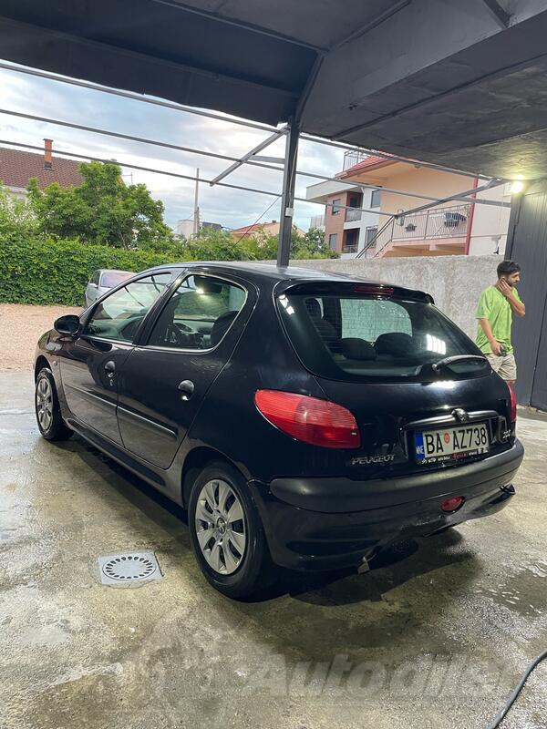 Peugeot - 206 - 1.4