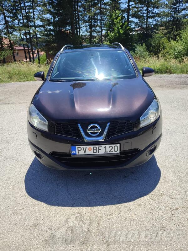 Nissan - Qashqai+2 - 2000