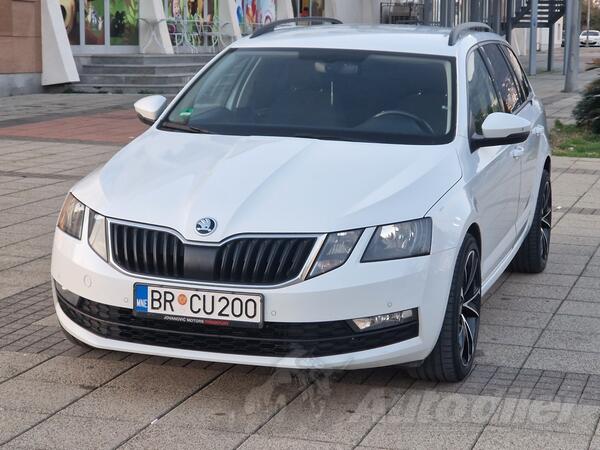 Škoda - Octavia - 1.6 85