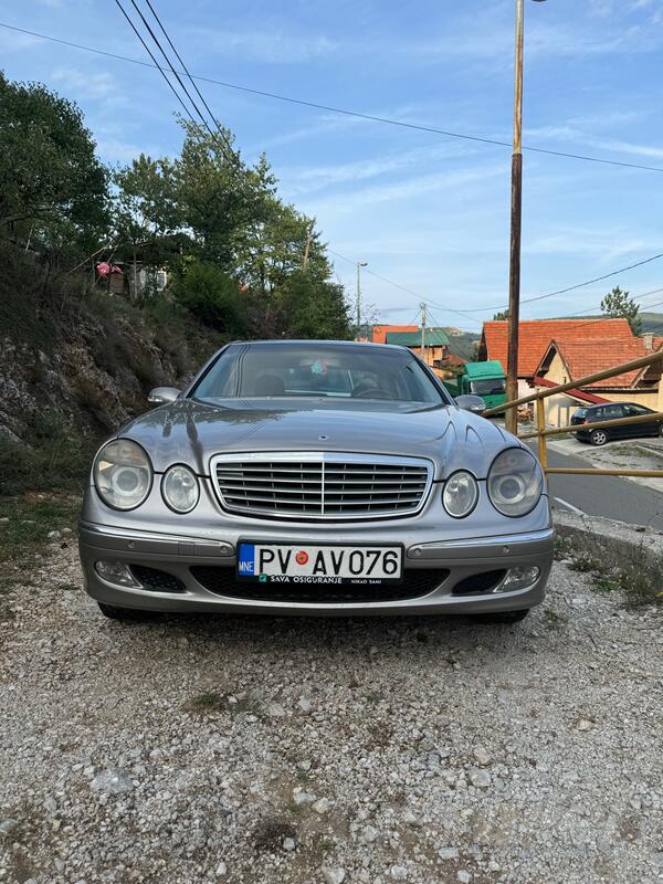 Mercedes Benz - E 220 - 2.2