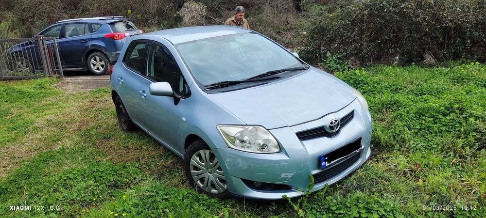 Toyota - Auris - 1.4 D-4D HB5