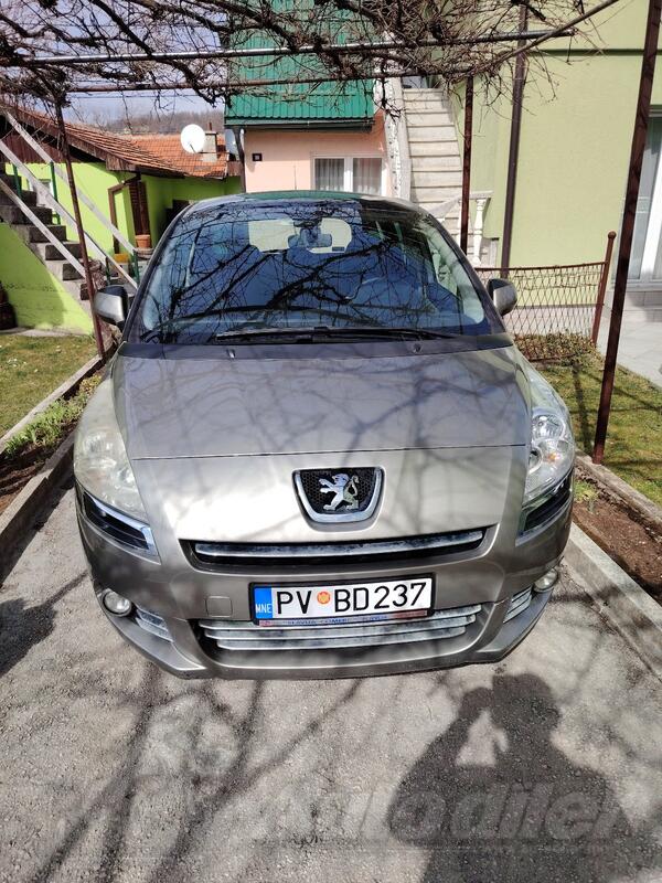 Peugeot - 5008 - 1.6 HDI 80KW