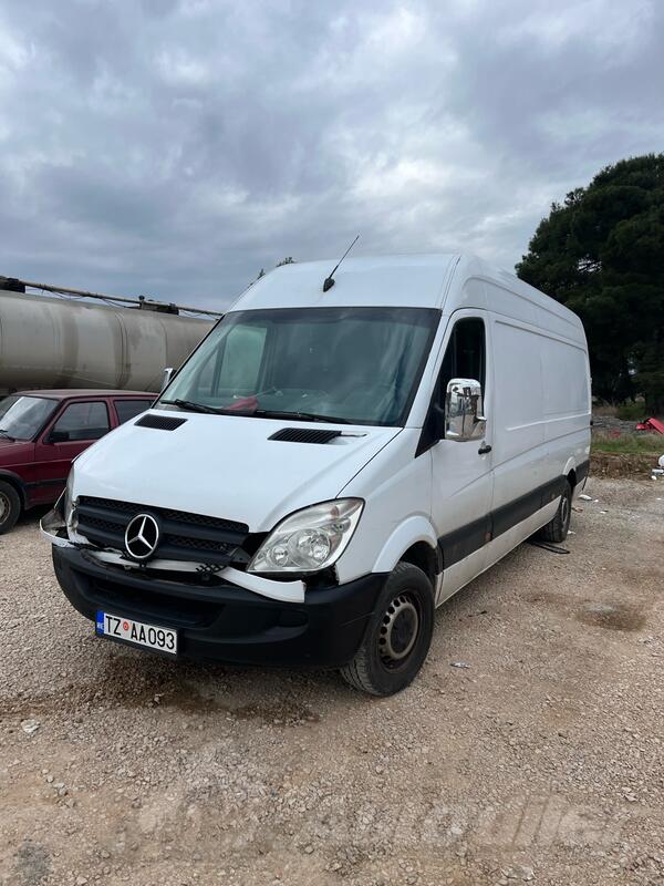 Mercedes Benz - sprinter