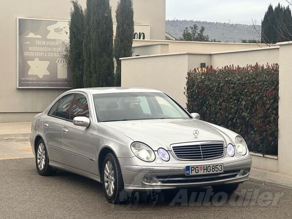 Mercedes Benz - E 220 - 2.2 kompressor