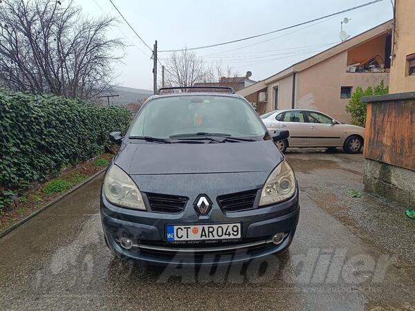 Renault - Scenic - 1.9 DCI
