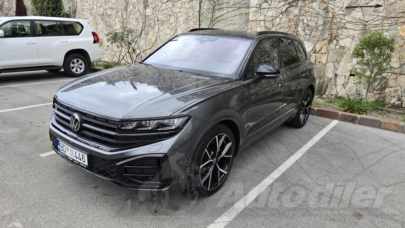 Volkswagen - Touareg