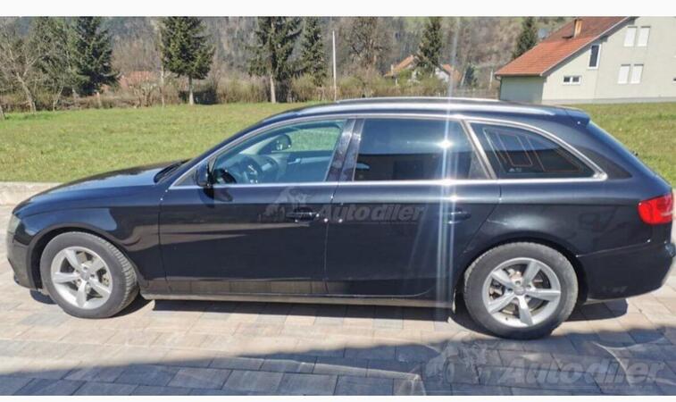 Audi - A4 - 2,0 105kv
