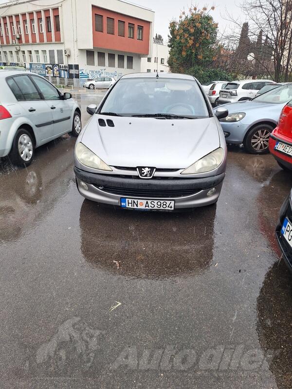 Peugeot - 206 - 1.4 hdi