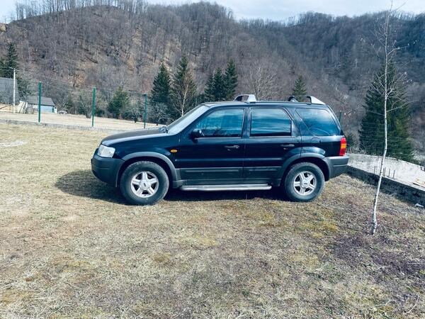 Ford - Maverick - 2.0