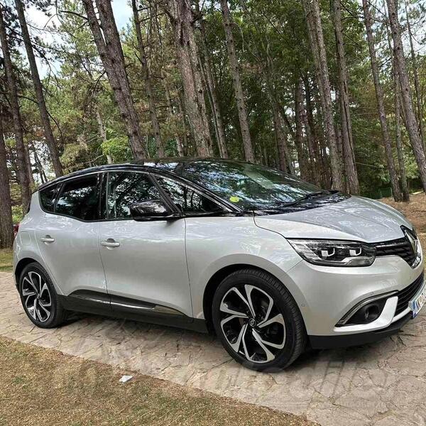 Renault - Scenic - 1,8 DCI