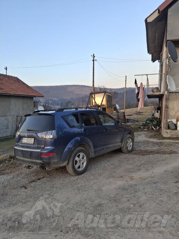 Mitsubishi - Outlander - 2.0 tdi
