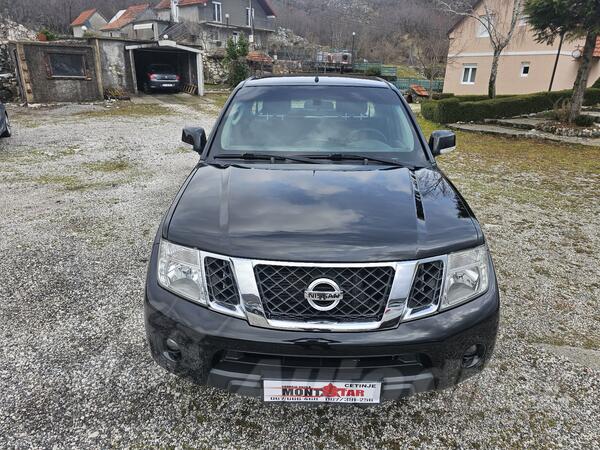 Nissan - Navara - 2.5 dci