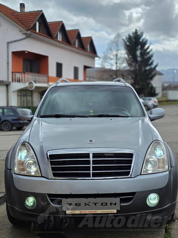 KGM - REXTON - Xvt
