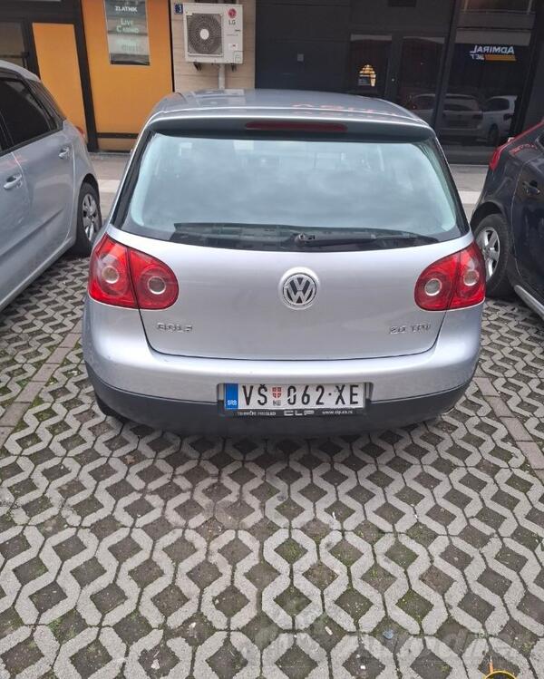 Volkswagen - Golf 5 - 2.0