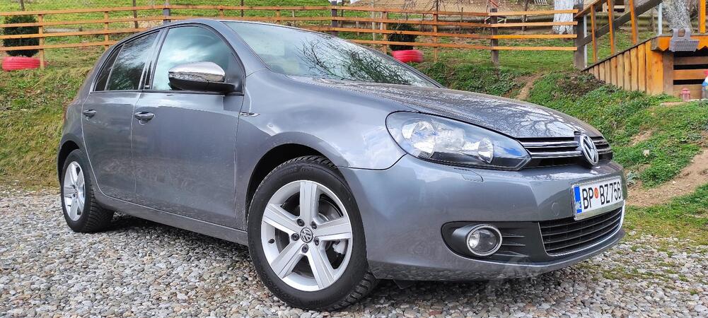 Volkswagen - Golf 6 - 1.6 STYLE
