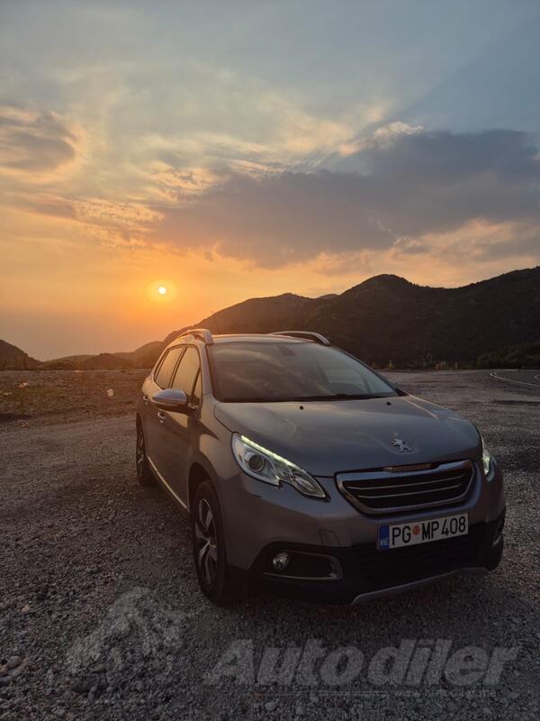 Peugeot - 2008 - 1.2