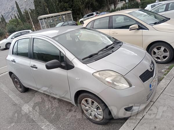 Toyota - Yaris - 1.0 I 16V vvt-1