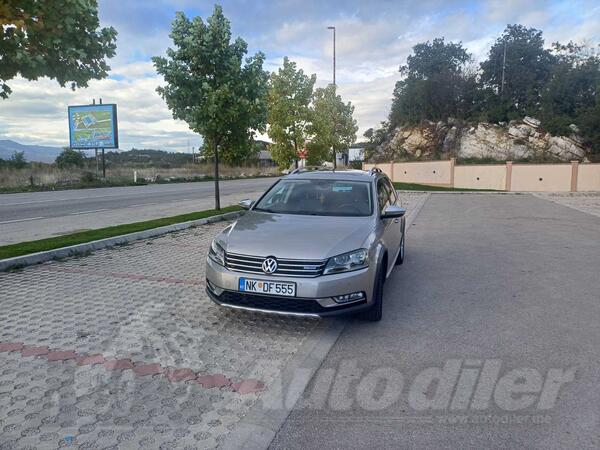 Volkswagen - Passat Alltrack - 2.0TDI