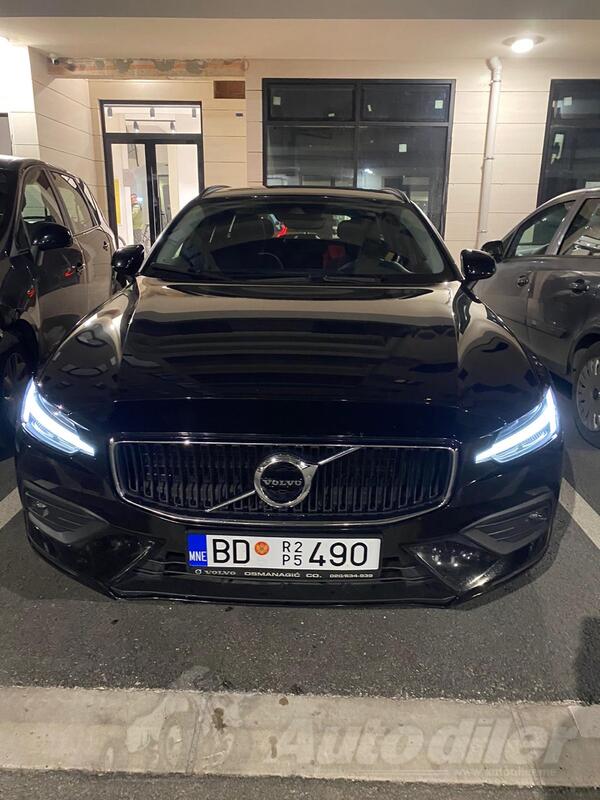 Volvo - V60 - D3 MOMENTUM AWD