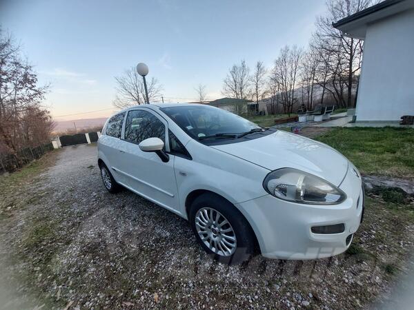 Fiat - Grande Punto - 1.3 MJTD