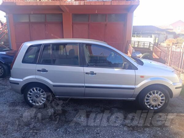 Ford - Fusion - 1.4 TDCI