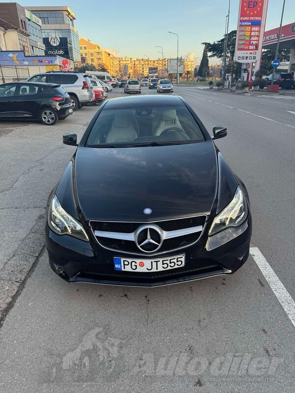 Mercedes Benz - E 220